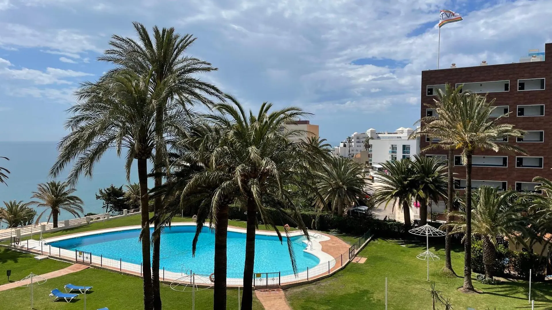 Apartamento La Roca Rental, 1 Dormitorio Premium Con Vistas Al Mar 托雷莫利诺斯 0*,  西班牙